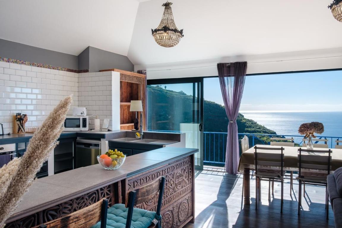 Guestready - A Marvellous Stay In Calheta Calheta  Kültér fotó